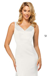14 of 22 Sherri Hill 52540 Ivory