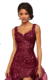 9 of 12 Sherri Hill 52562 Wine