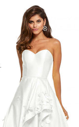 17 of 26 Sherri Hill 52581