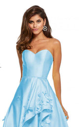15 of 26 Sherri Hill 52581