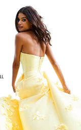 25 of 26 Sherri Hill 52581