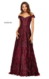 5 of 14 Sherri Hill 52650 Wine