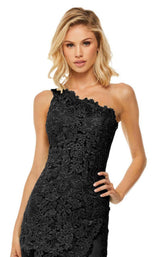 15 of 20 Sherri Hill 52656