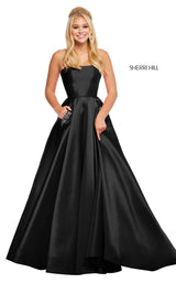 2 of 14 Sherri Hill 52724