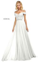 4 of 16 Sherri Hill 52729 Ivory