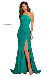 5 of 14 Sherri Hill 52789 Emerald