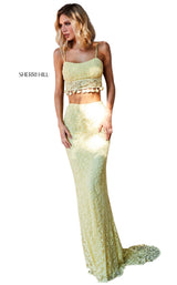 4 of 18 Sherri Hill 52810