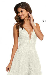 7 of 10 Sherri Hill 52877 Ivory