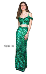 4 of 15 Sherri Hill 51934 Emerald